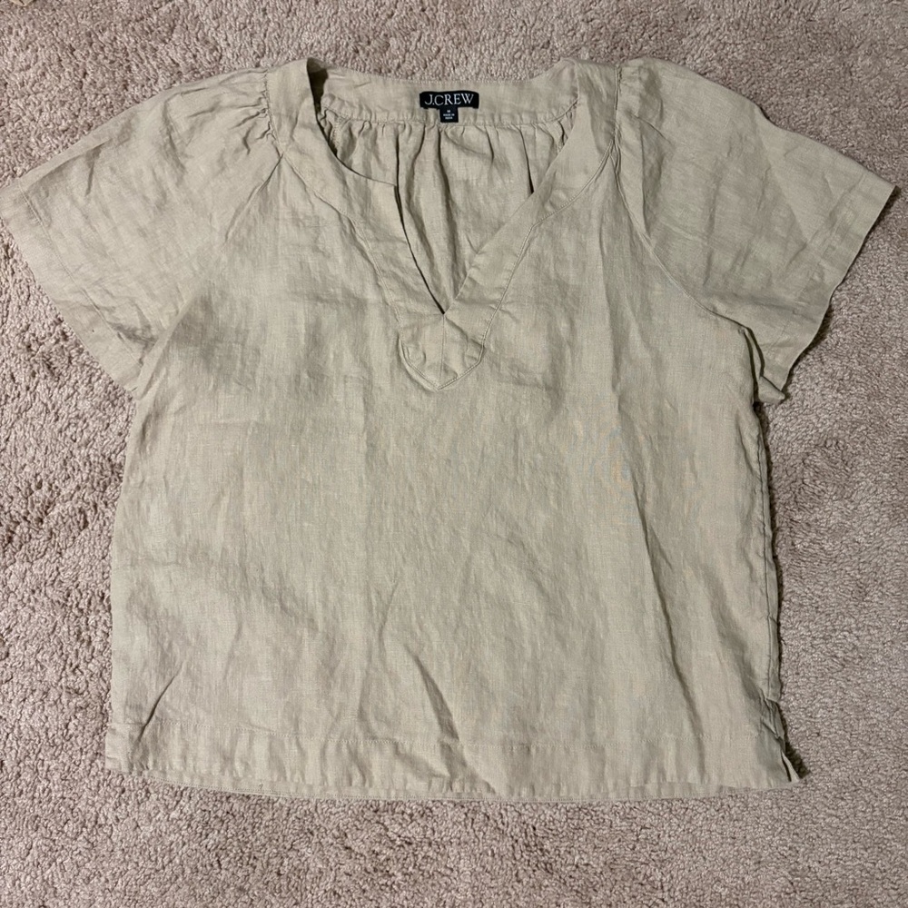 J. Crew Lightweight Linen V-Neck Short Sleeve Top in Pale Beige
